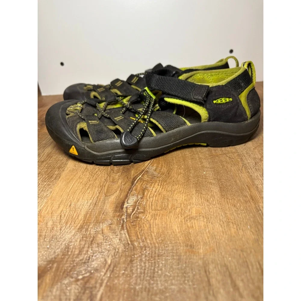 Keen Sandals Kids 4M Newport H2 Shoes Black Yellow Waterproof Hiking Water Sport